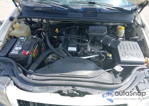 2004 Jeep Grand Cherokee Laredo z USA, uszkodzony, nr VIN 1J4GX48S84C284581